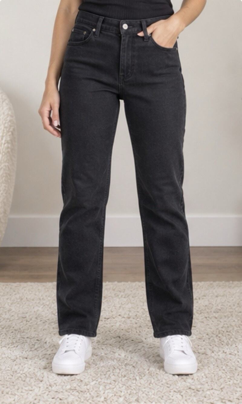 Levi’s Women’s Black Straight Leg Jeans Size 24W Stretch Denim